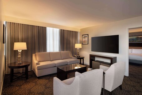 DoubleTree by Hilton Washington DC Crystal City - Image 44