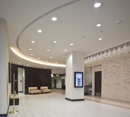 DoubleTree by Hilton Washington DC Crystal City - Image 69