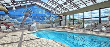 Piscine intérieure