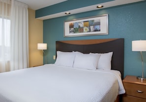 Premium bedding, individually decorated, individually furnished, desk