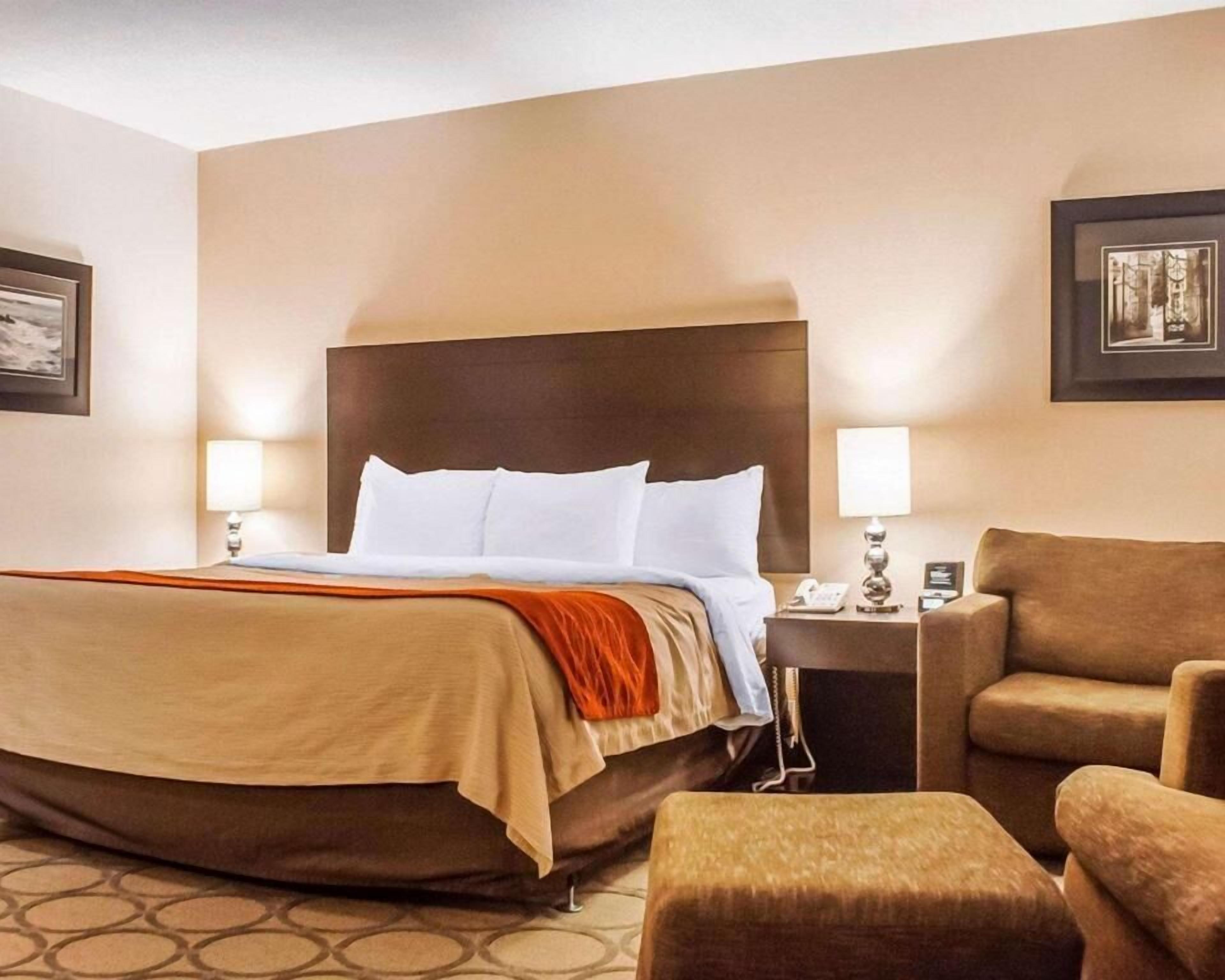 Premium bedding, Select Comfort beds, desk, blackout drapes