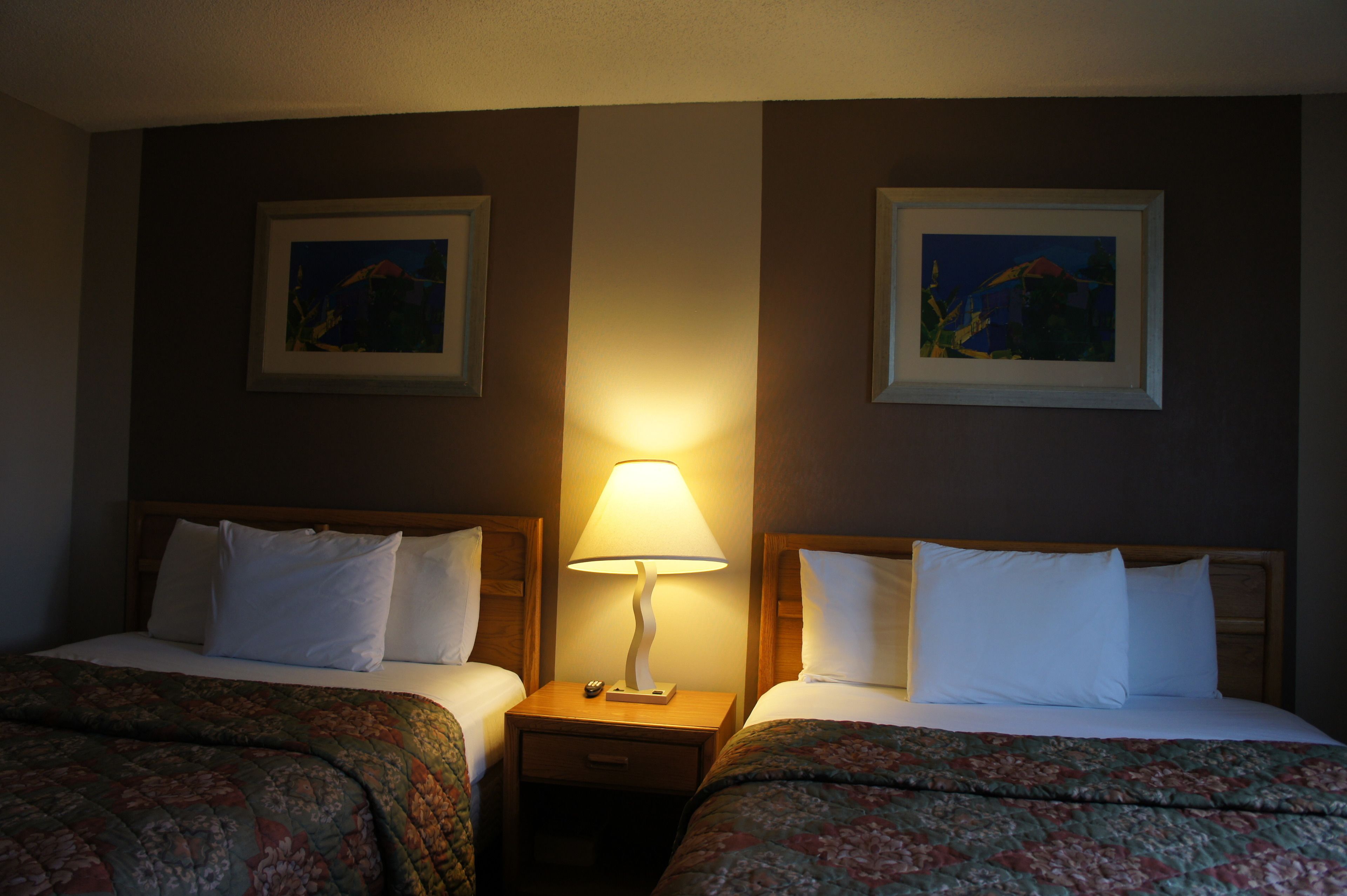 Foto - Coratel Inn and Suites Maple Grove