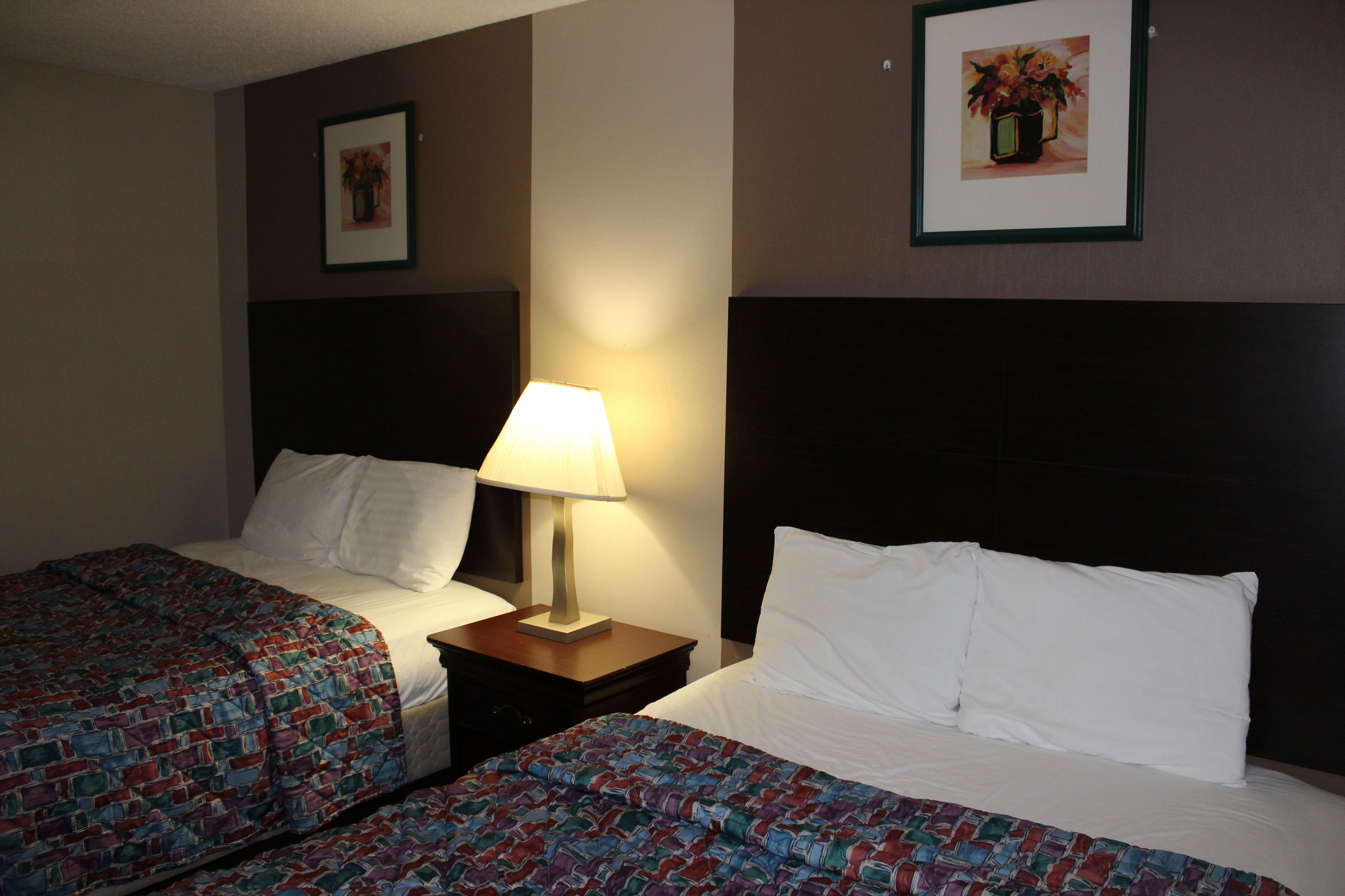 Foto - Coratel Inn and Suites Maple Grove