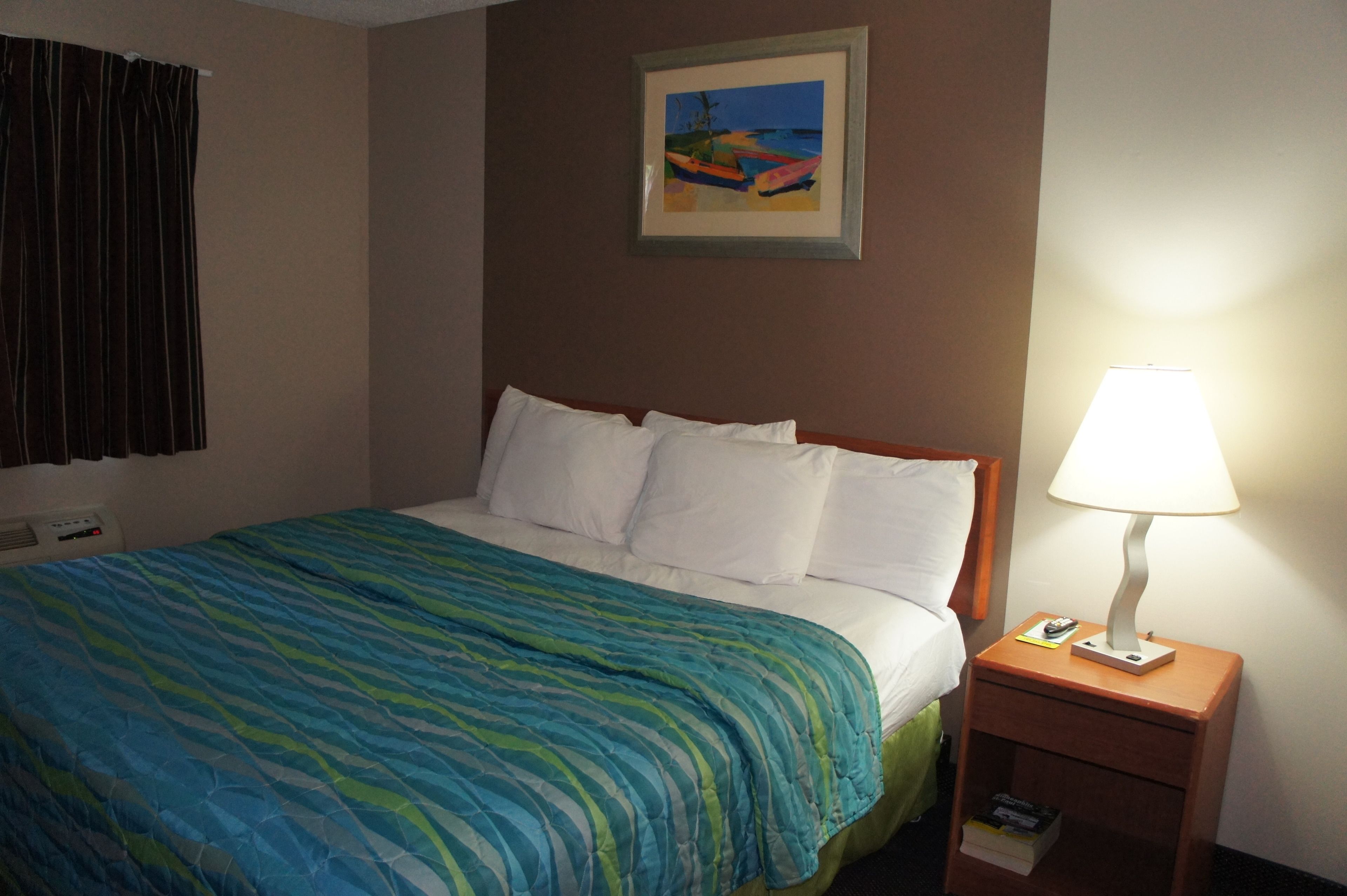 Foto - Coratel Inn and Suites Maple Grove