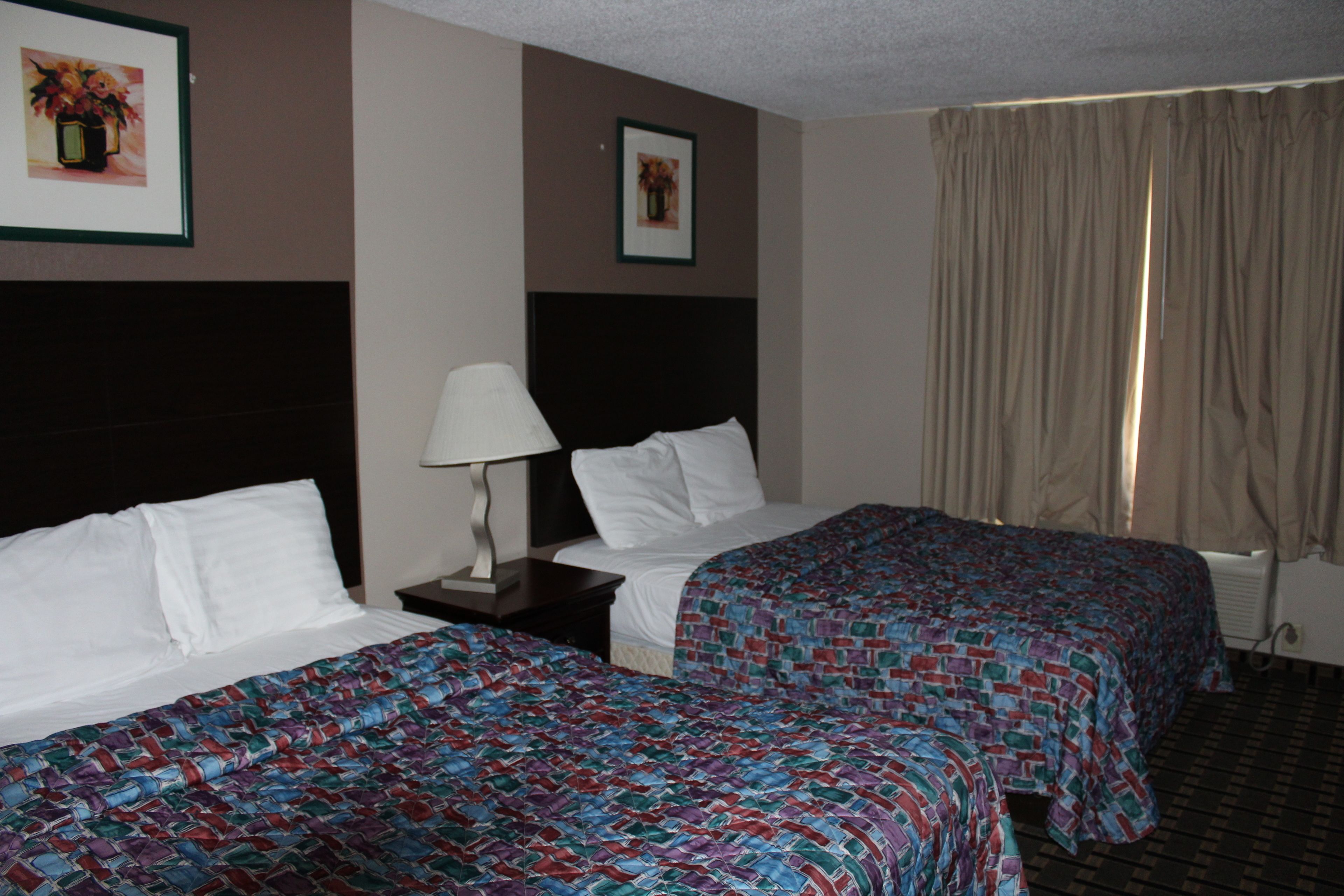 Foto - Coratel Inn and Suites Maple Grove
