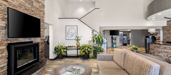 Best Western Luxbury Inn Fort Wayne