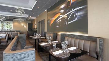 Nhà hàng
