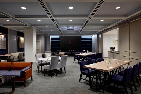 Washington Marriott Georgetown - Image 25