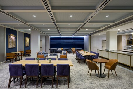 Washington Marriott Georgetown - Image 26