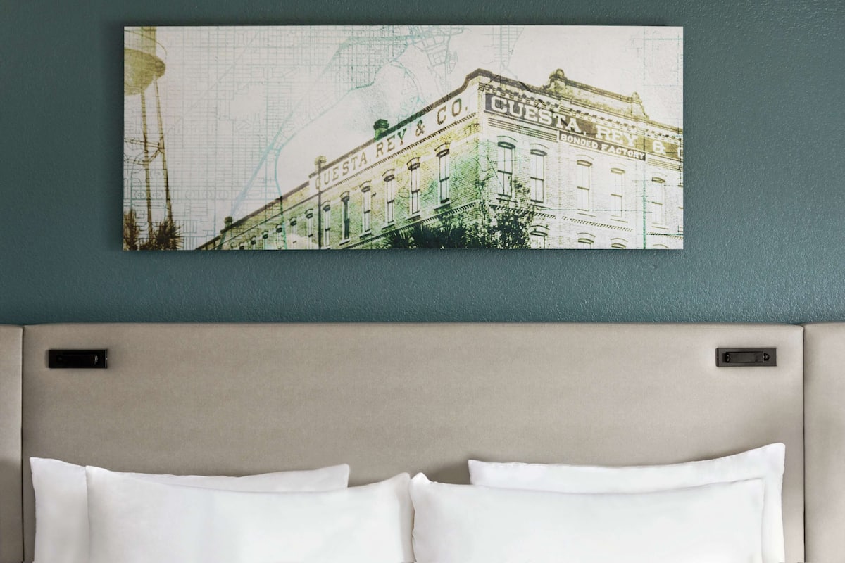 Premium bedding, pillowtop beds, in-room safe, desk