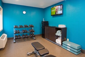 Gym - Fairfield Inn by Marriott Boston Dedham (Dedham)