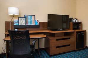 Room - Fairfield Inn by Marriott Boston Dedham (Dedham)