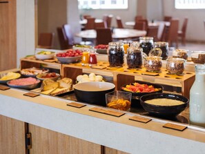 Daily buffet breakfast (EUR 19.90 per person)