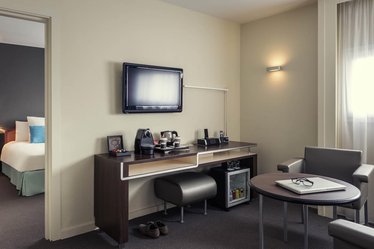 Suite, 1 King Bed