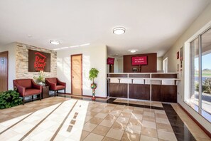 Unclassified image, 4 of 28, button - Red Roof Inn Vincennes (Vincennes)