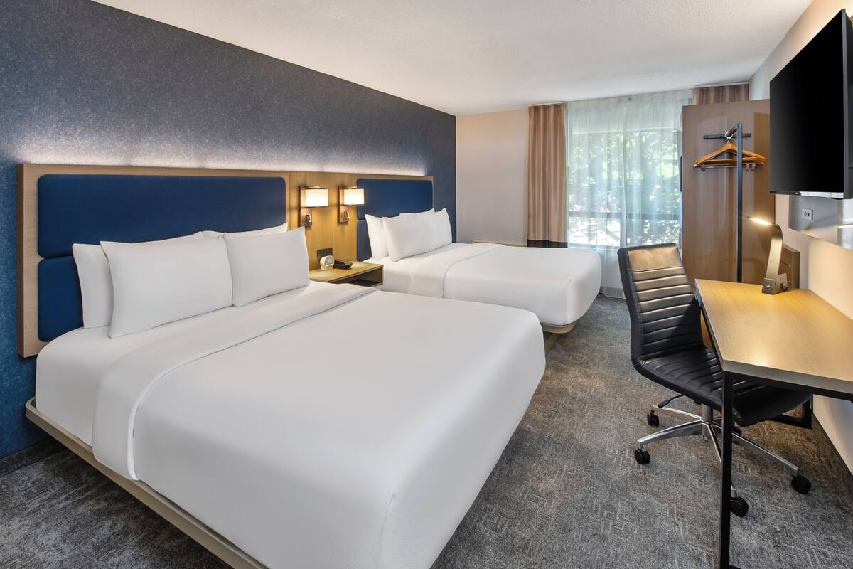 Standard Room, 2 Queen Beds, Non Smoking (Upper Floor) | Premium bedding, pillow-top beds, desk, blackout curtains