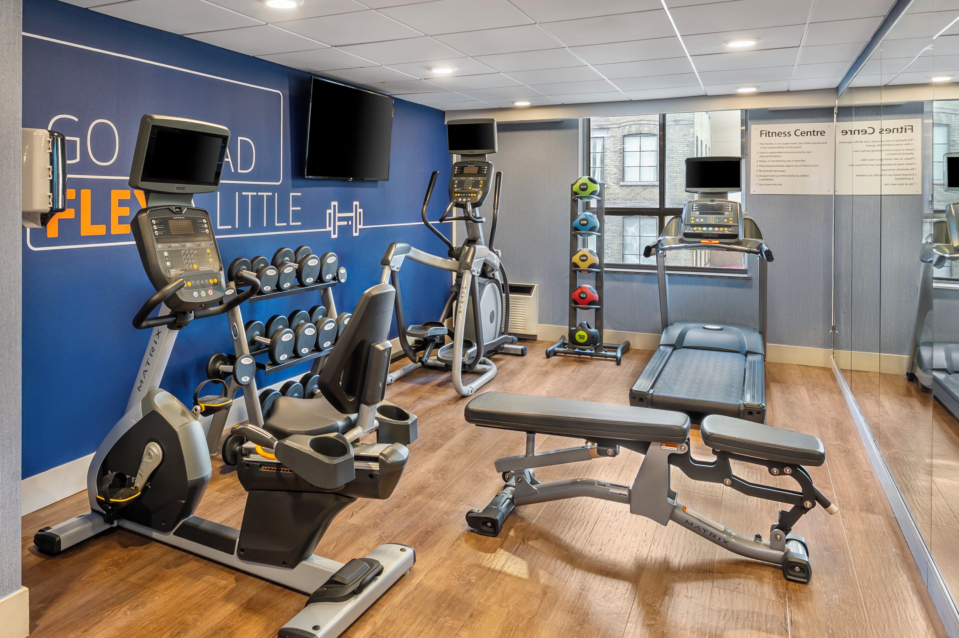 Photo - Holiday Inn Express Toronto - Downtown by IHG