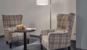 Chambre Affaires double | Coffre-fort pour ordinateur portable, bureau, rideaux d’obscurcissement