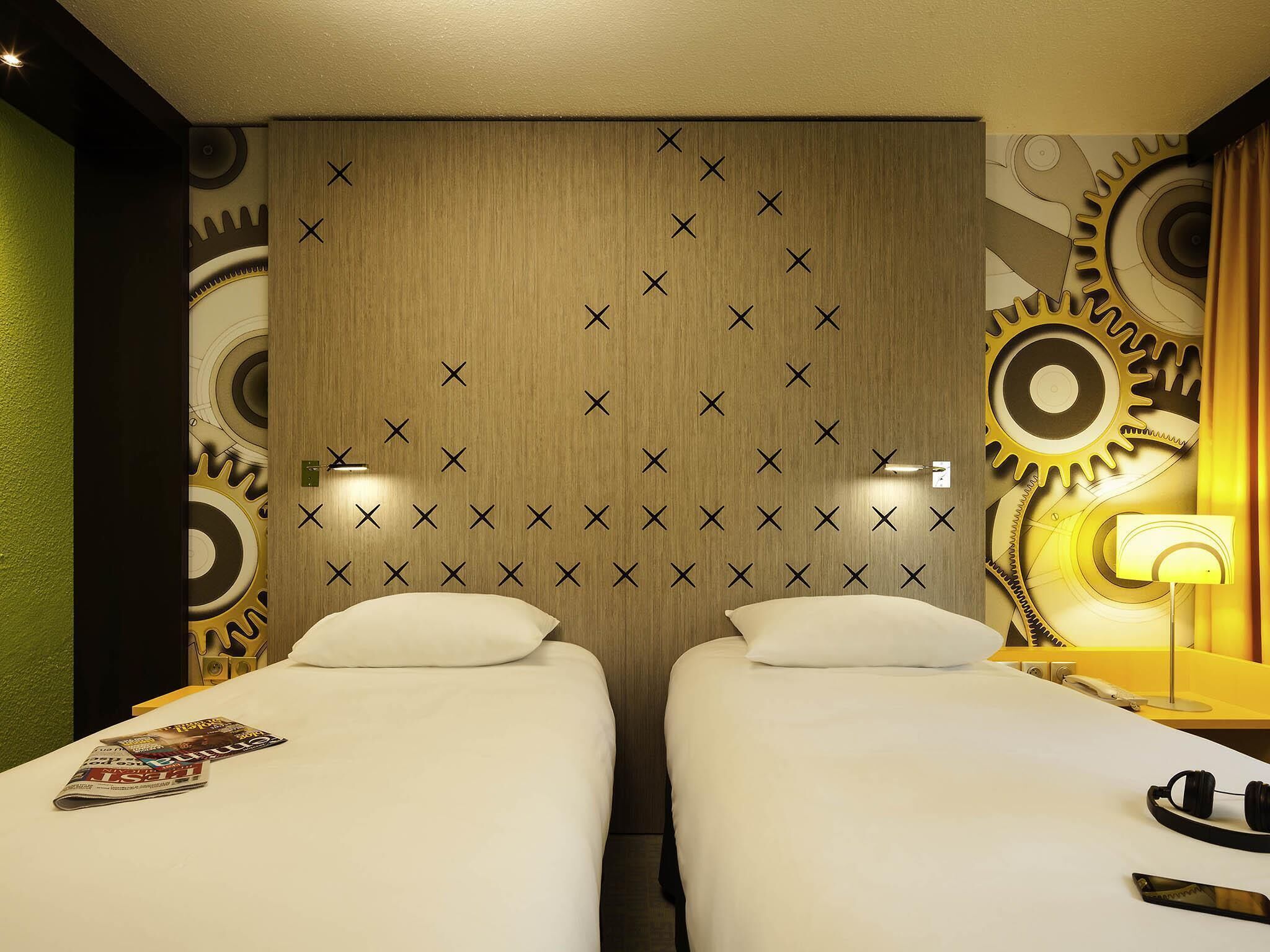 Standard Room, 2 Single Beds