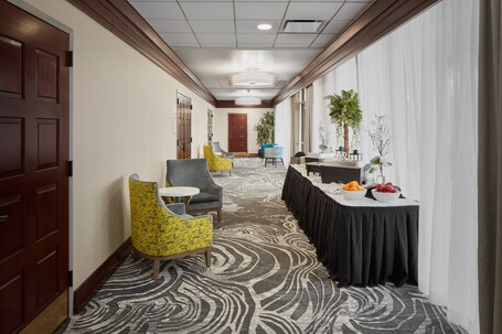 Holiday Inn Asheville Biltmore, an IHG Hotel - Image 13