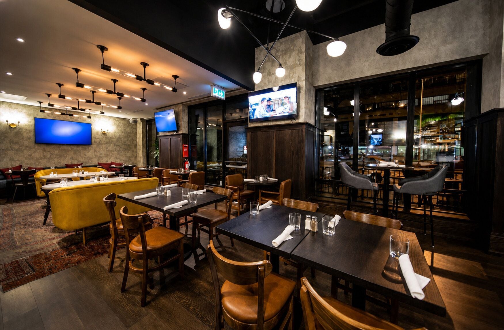 Photo - Kimpton Saint George by IHG