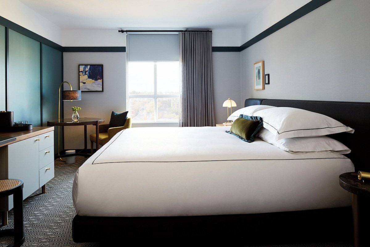 Habitación Premium, 1 cama King size (High Floor) | Sábanas de algodón egipcio y ropa de cama de alta calidad