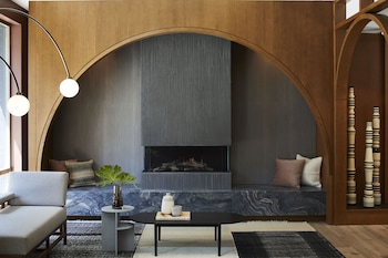 Kimpton Saint George by IHG