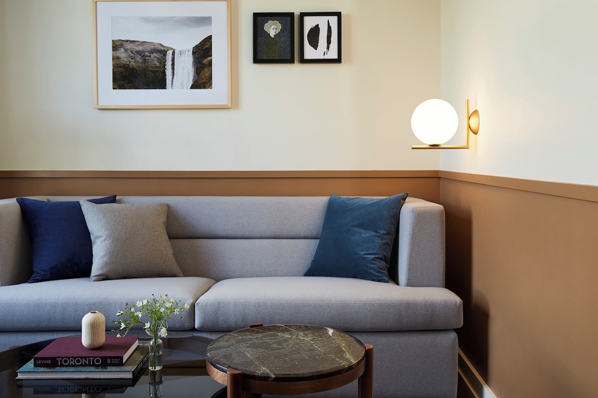 Suite estudio, 1 cama King size | Sábanas de algodón egipcio y ropa de cama de alta calidad
