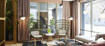 Kimpton Saint George by IHG