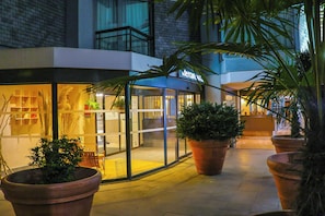 Fachada de la propiedad