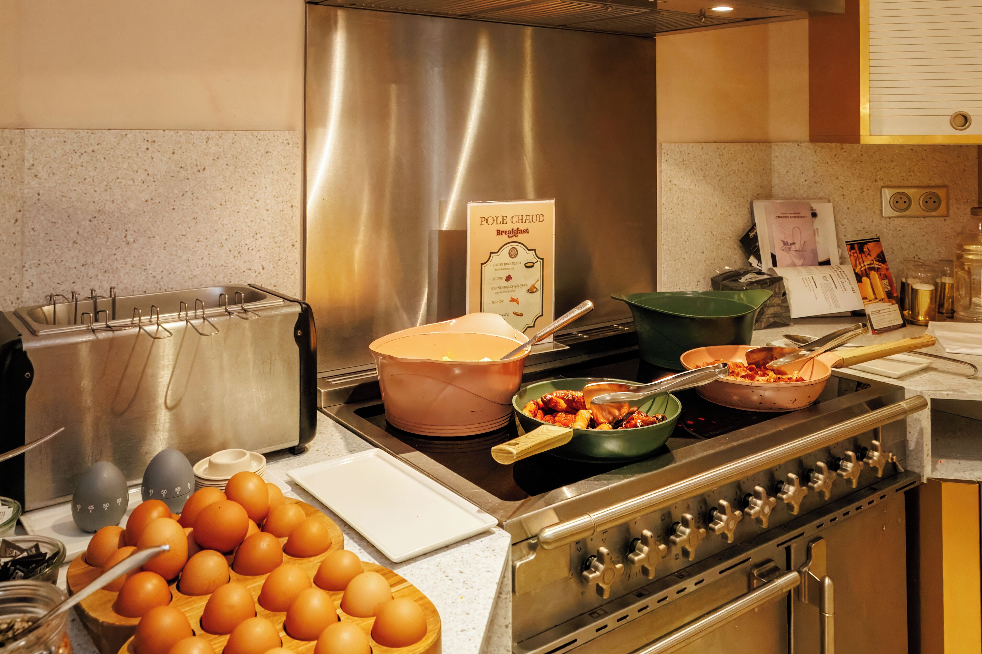 daily to-go breakfast (eur 20 per person)