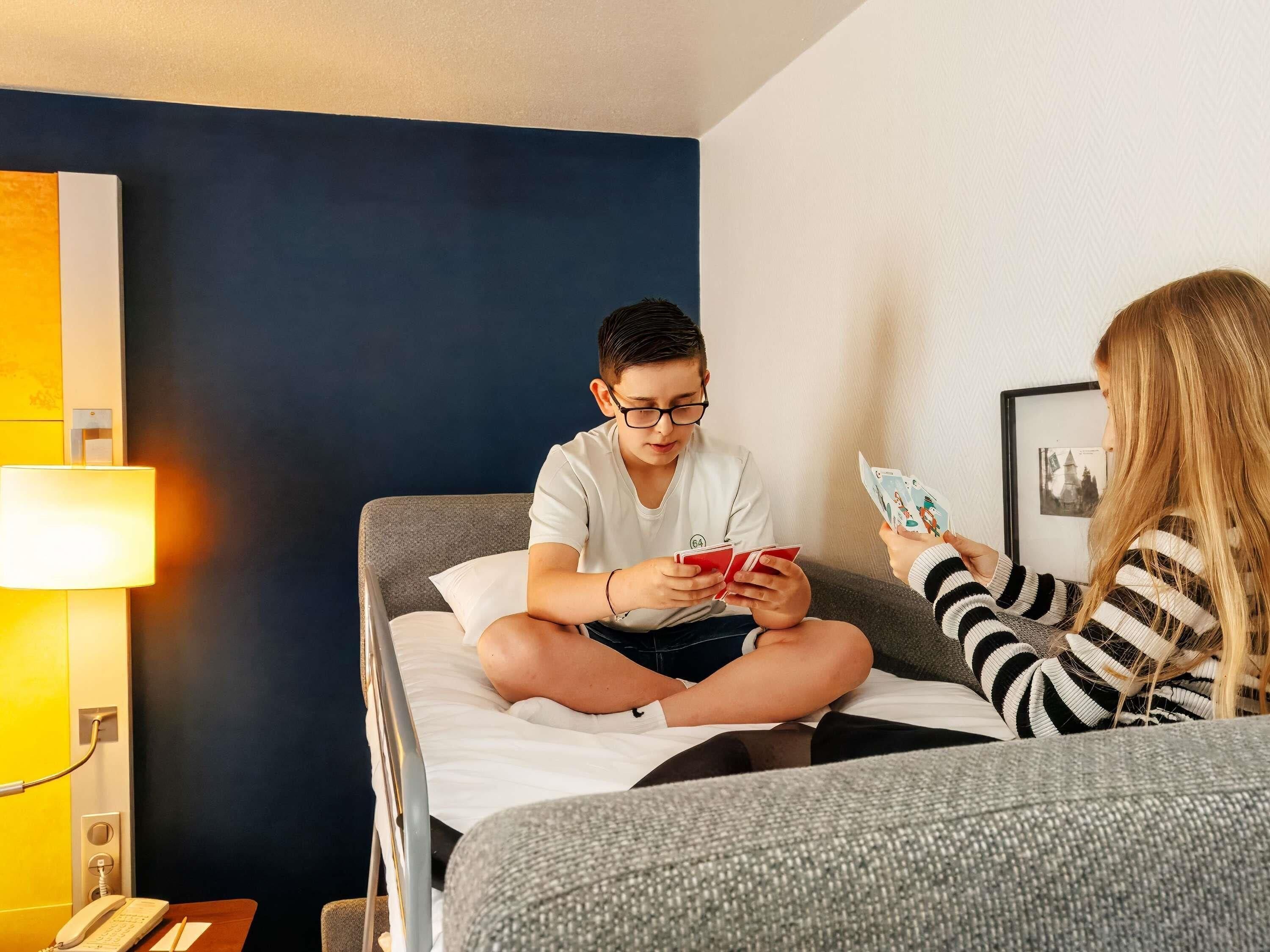 Classic-Doppelzimmer, 1 Doppelbett und Schlafsofa | Minibar, Zimmersafe, Verdunkelungsvorhänge, schallisolierte Zimmer