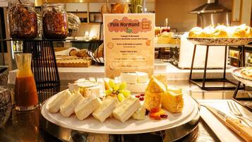 Tägliches Frühstück zum Mitnehmen (20 EUR pro Person)