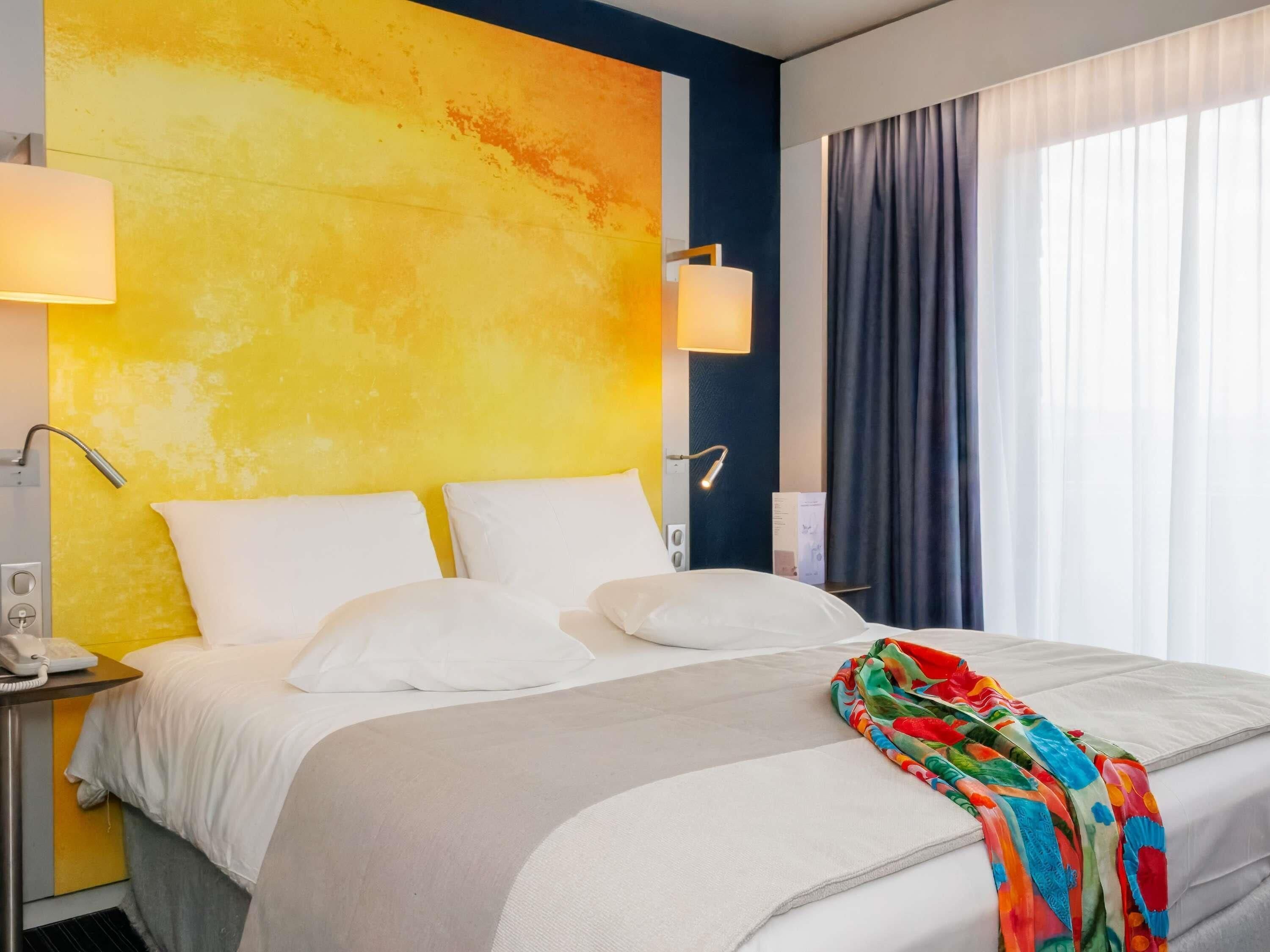 Privilege, Doppelzimmer, 1 Doppelbett, Balkon | Minibar, Zimmersafe, Verdunkelungsvorhänge, schallisolierte Zimmer