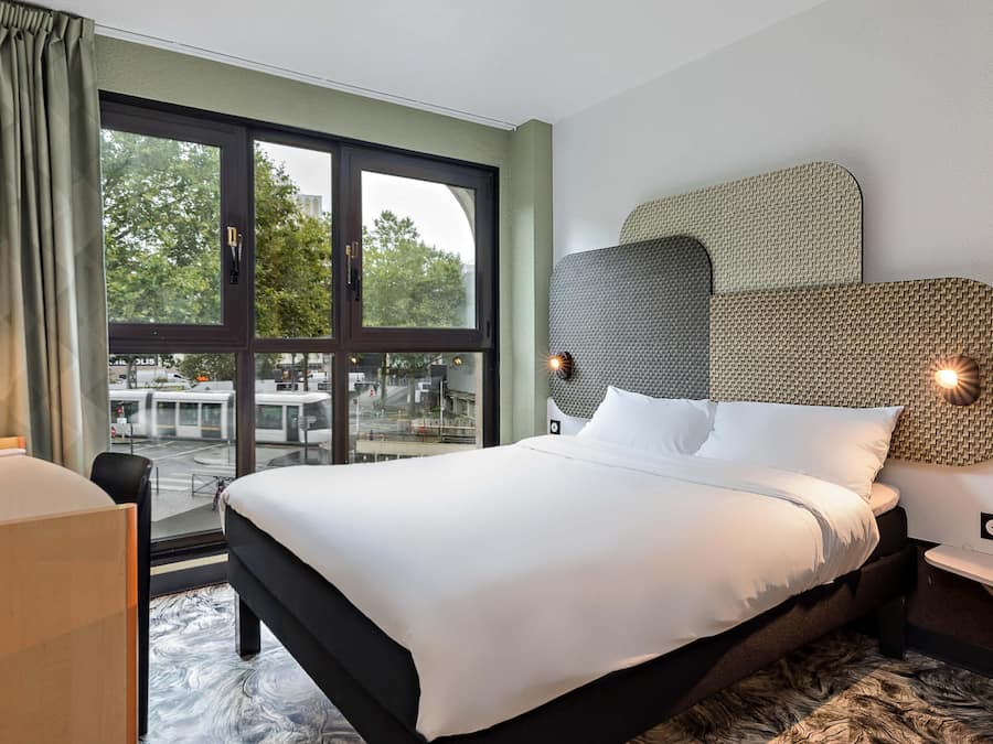 Habitación doble, no fumadores | Ropa de cama de alta calidad, caja fuerte, escritorio