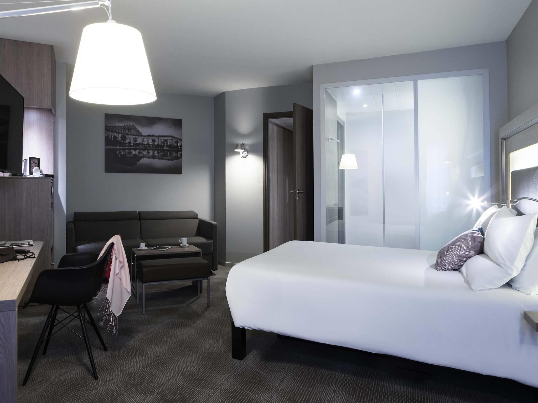 Dobbeltrom – executive, 1 queensize-seng med sovesofa | Sengetøy av topp kvalitet, safe på rommet og skrivebord