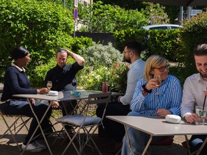 Frühstück, Mittagessen und Abendessen
