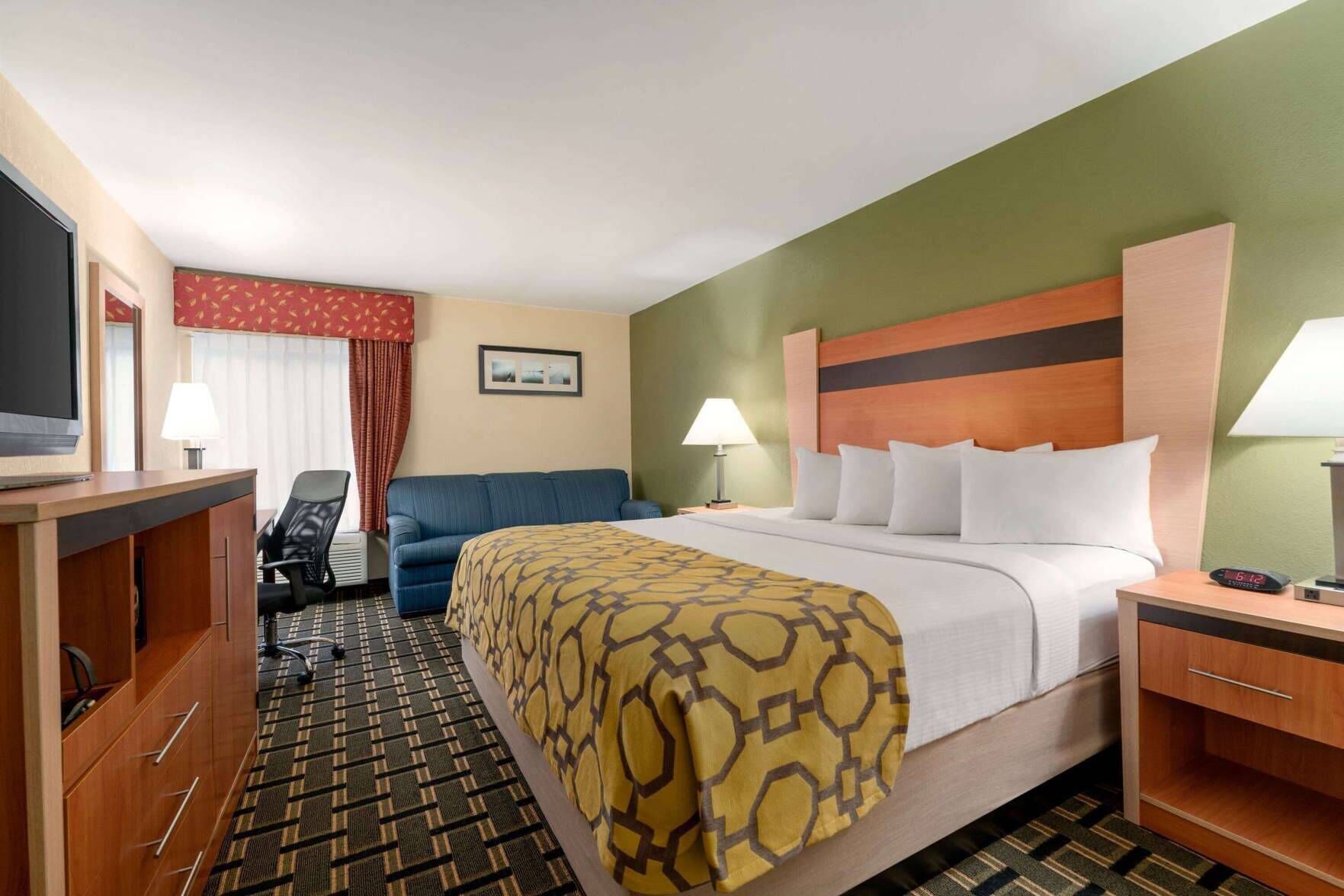 In-room safe, desk, laptop workspace, blackout curtains