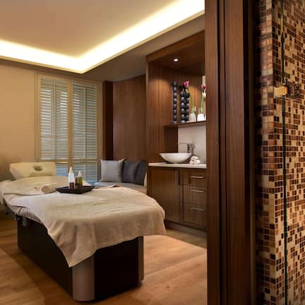 Couples treatment rooms, sauna, steam room, Turkish bath