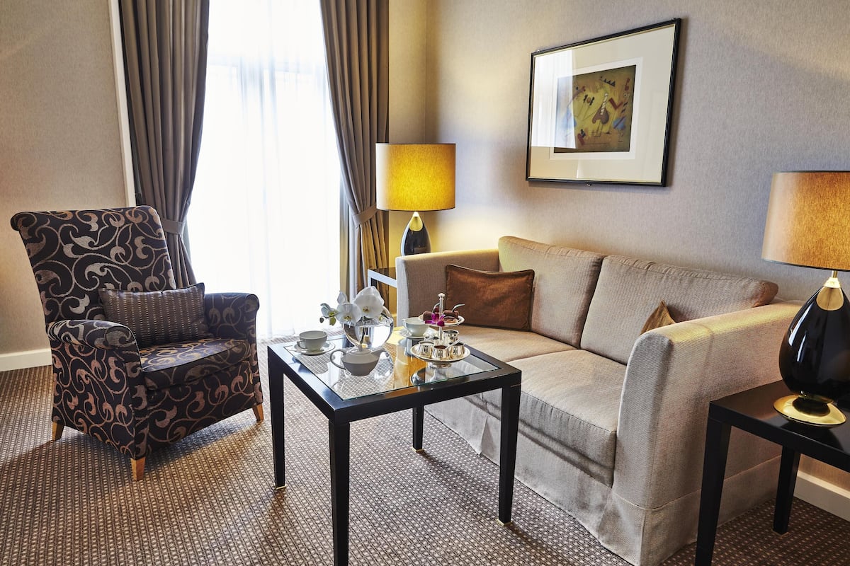 Habitació Deluxe | Roba de llit d'alta qualitat i minibar gratuït