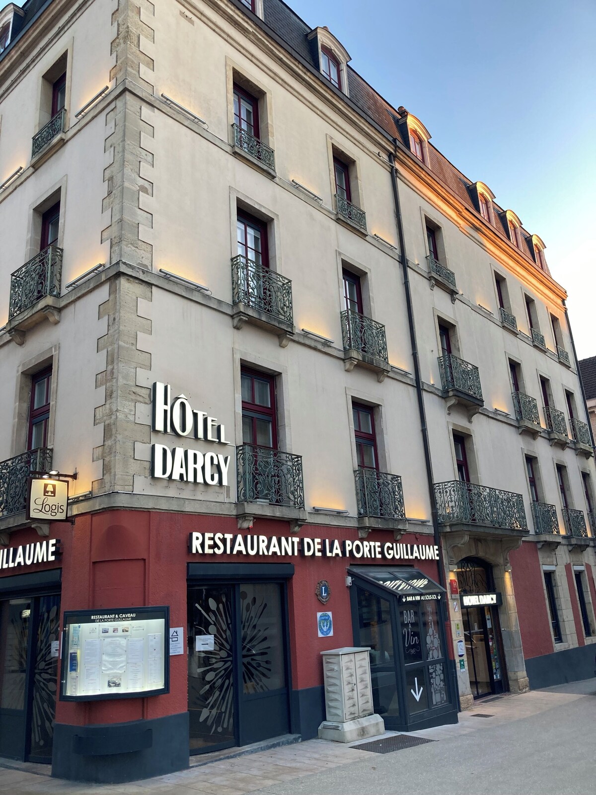 Logis Hôtel Darcy