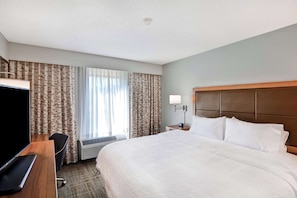 King/non-smoking | In-room safe, desk, iron/ironing board, free cribs/infant beds