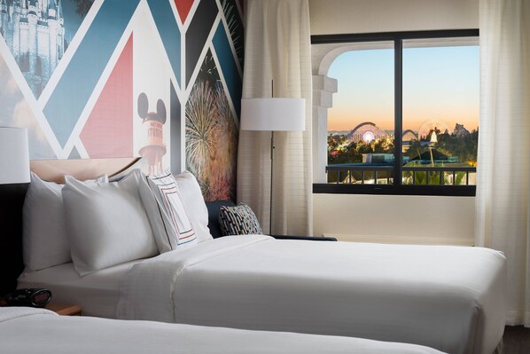 Room, 2 Queen Beds, Non Smoking