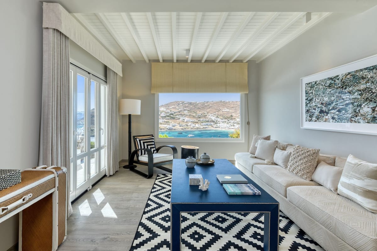 Villa, 3 Bedrooms, Sea View (Balcony) | Premium bedding, minibar, in-room safe, individually decorated