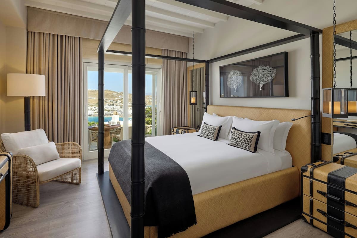 Villa, 3 Bedrooms, Sea View (Balcony) | Premium bedding, minibar, in-room safe, individually decorated