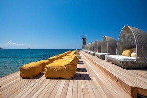 Private beach, sun loungers, beach umbrellas, beach towels