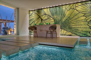 Sauna, steam room, Turkish bath, body treatments, aromatherapy