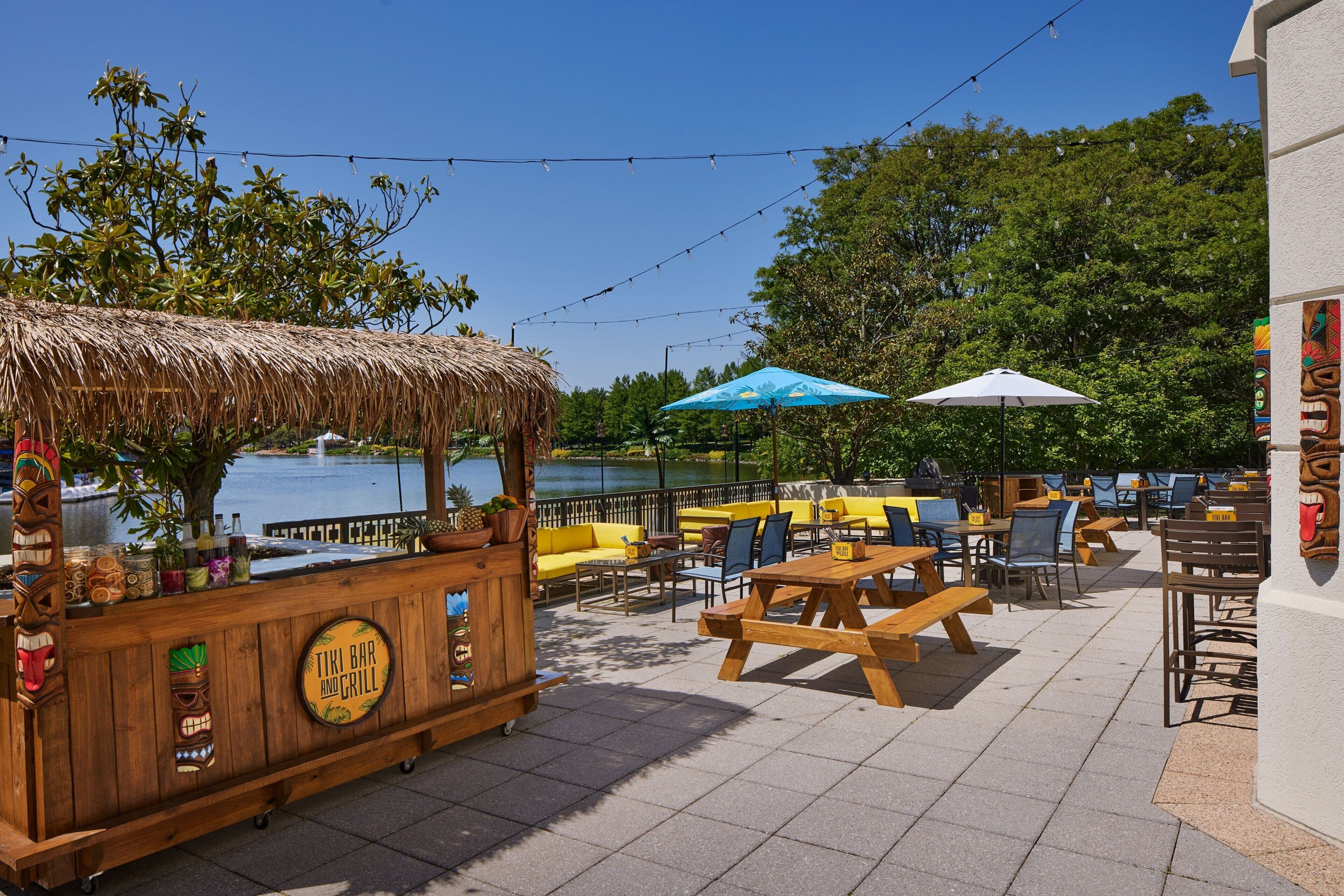 2 quầy bar/khu lounge 