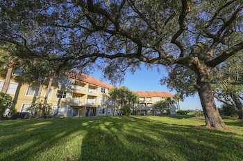 Garden at Parc Corniche Condominium Suite Hotel