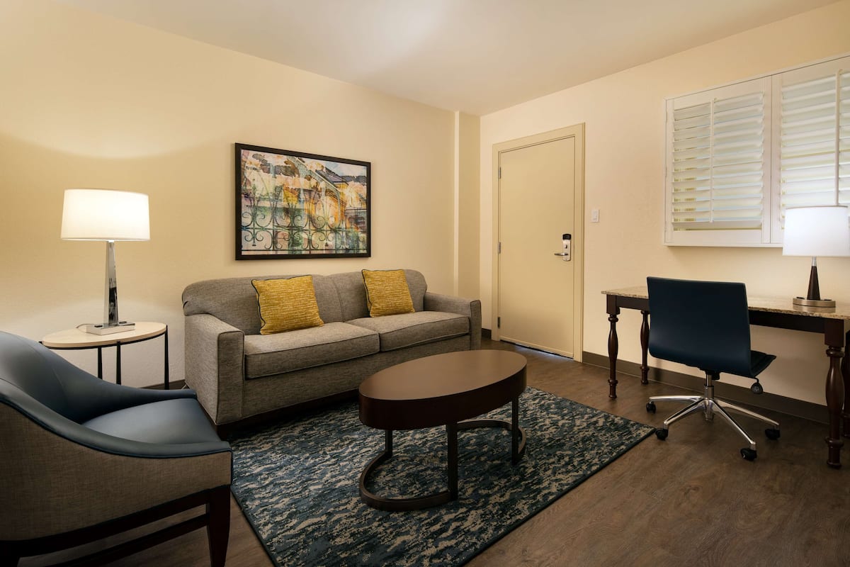 1 bedroom, in-room safe, desk, laptop workspace